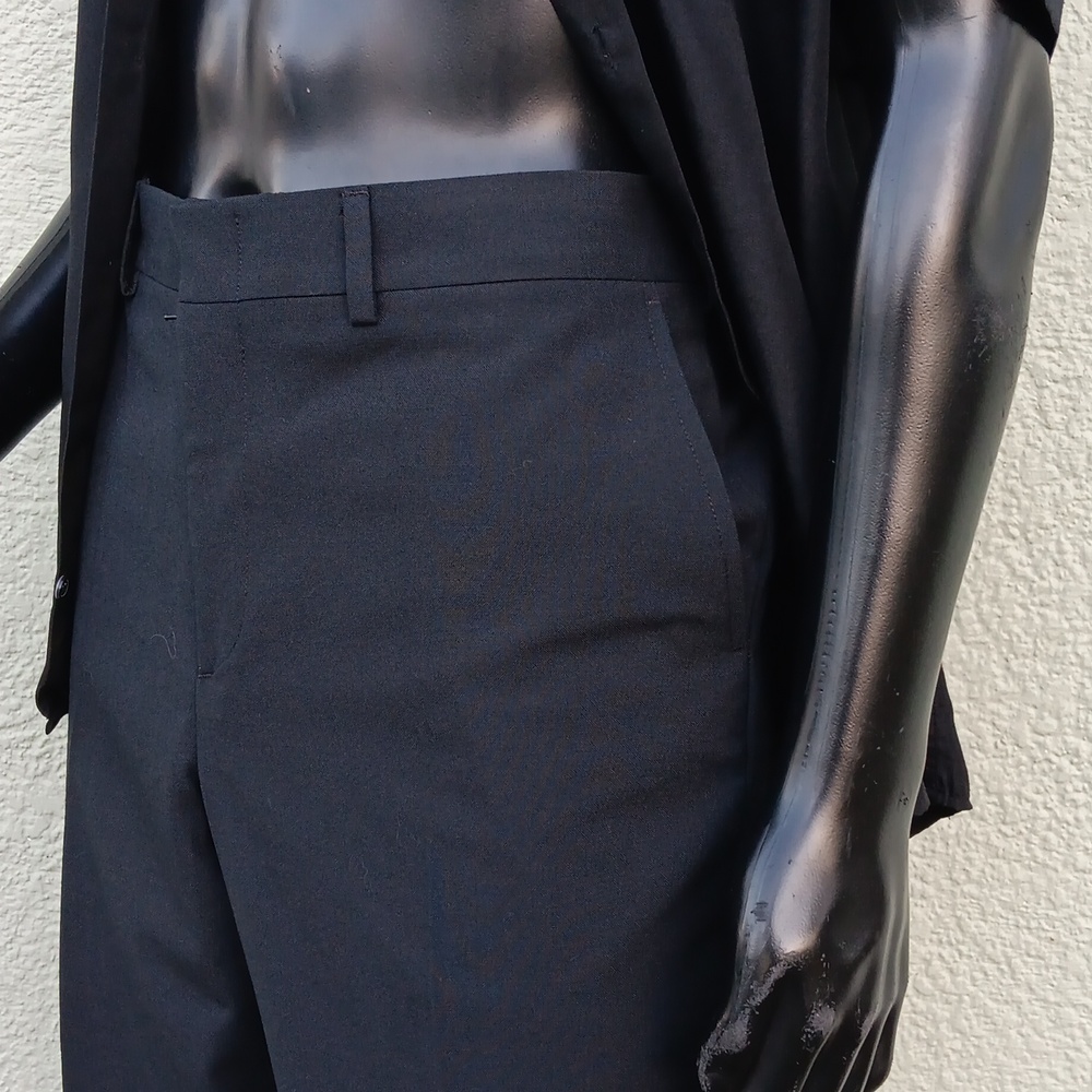 CREW OUTFITTERS MEN'S BLACK FLAT FRONT CREW TROUSERS